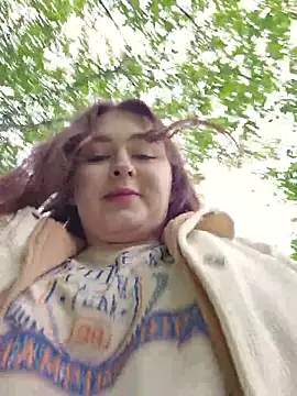 Yammy Yumi online show from 8, 5, 2026