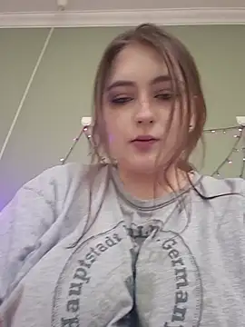 Yammy Yumi online show from 20, 5, 2026