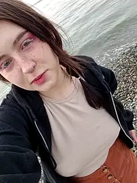 Yammy Yumi online show from 14, 3, 2025