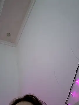 Yammy Yumi online show from 31, 1, 2025