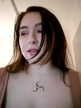 Yammy Yumi online show from 25, 2, 2025