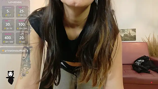 Perla Campbell online show from 6, 10, 2025