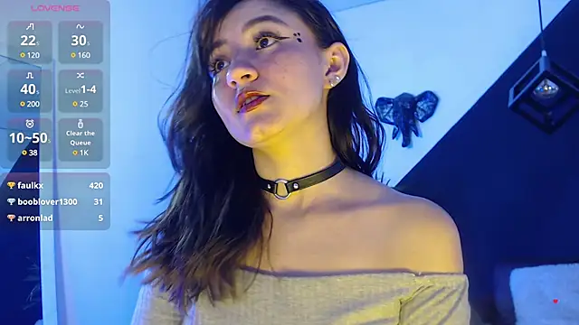 Perla Campbell online show from 4, 3, 2025