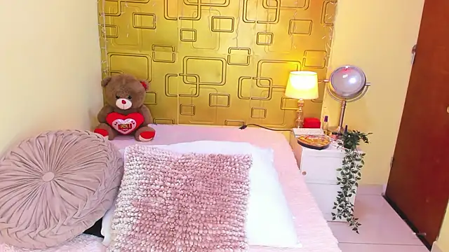 Snapshot of Julia_Haye chatting on 24, 2, 2026 Julia Haye online show from 24, 2, 2026