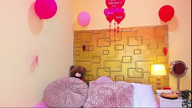 Snapshot of Julia_Haye chatting on 15, 2, 2026 Julia Haye online show from 15, 2, 2026