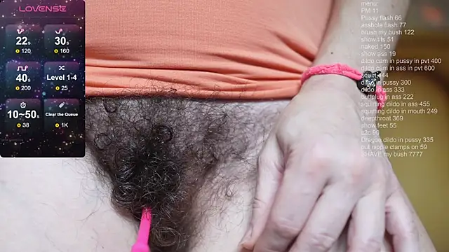 SophieBush online show from 14, 11, 2025