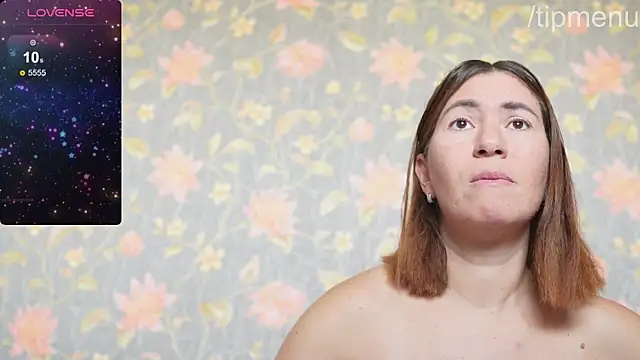 SophieBush online show from 25, 9, 2025