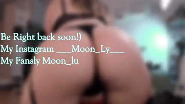 Snapshot of sinnamon_ chatting on 23, 10, 2025 sinnamon online show from 23, 10, 2025