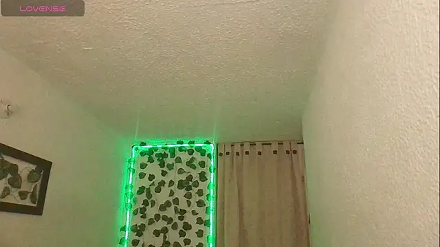 Snapshot of SexDiffrent chatting on 22, 12, 2025 SexDiffrent online show from 22, 12, 2025