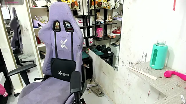 Snapshot of allsson_queen chatting on 19, 9, 2025 allsson queen online show from 19, 9, 2025