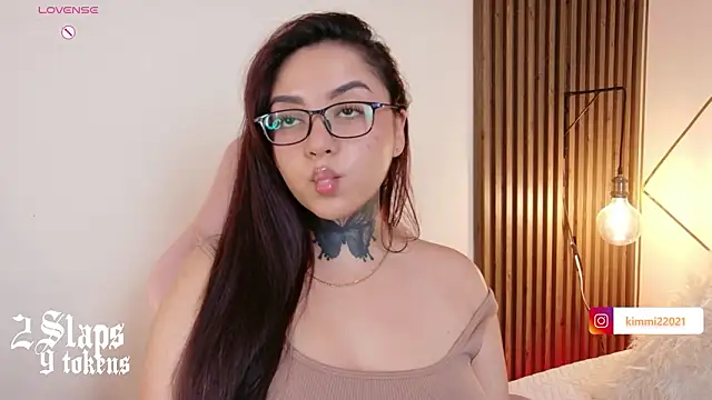 Snapshot of kim_blake chatting on 2, 2, 2026 kim blake online show from 2, 2, 2026