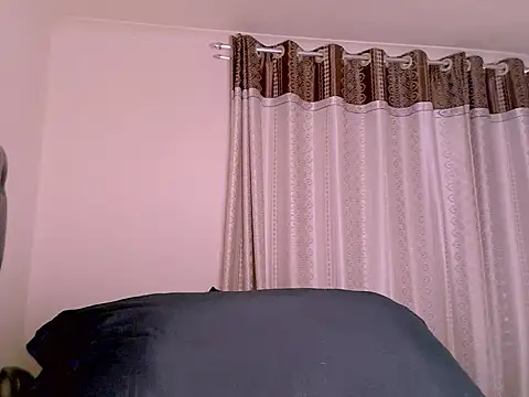 eroticbeauty37 online show from 10, 2, 2026