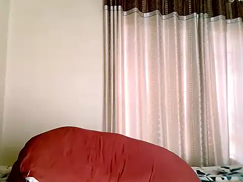 eroticbeauty37 online show from 22, 11, 2025