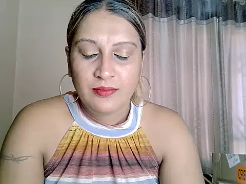 eroticbeauty37 online show from 4, 10, 2025