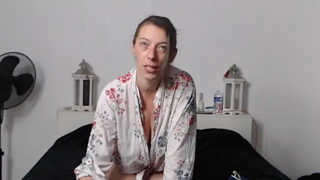 Oriane Jackson online show from 7, 11, 2025