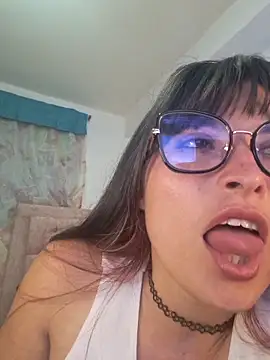 Alexandrasaenz online show from 8, 2, 2026