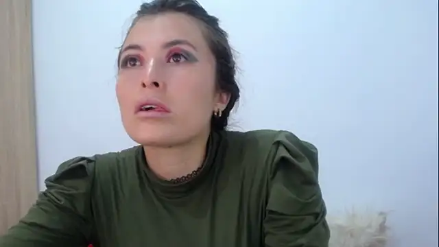 Alexandrasaenz online show from 6, 3, 2025