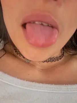 Alexandrasaenz online show from 22, 9, 2025