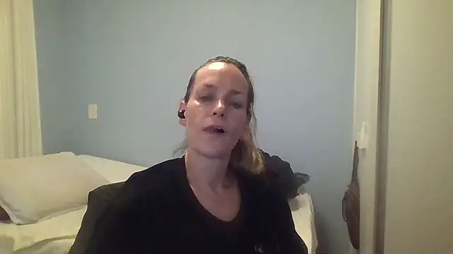 Annylove1 online show from 18, 10, 2025