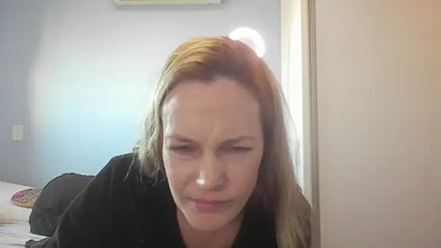 Snapshot of Annylove1 chatting on 3, 7, 2026 Annylove1 online show from 3, 7, 2026