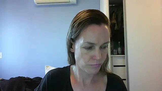 Annylove1 online show from 28, 10, 2025