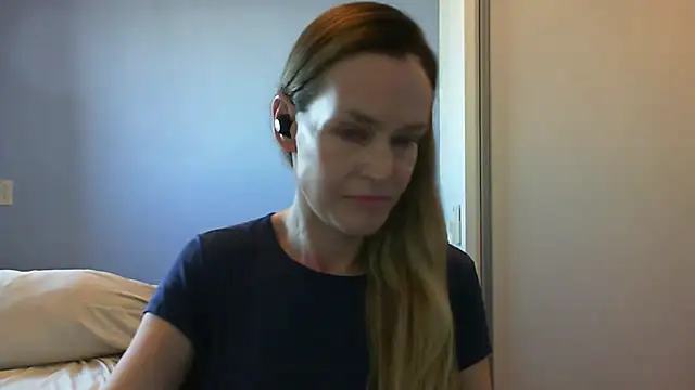 Annylove1 online show from 6, 10, 2025