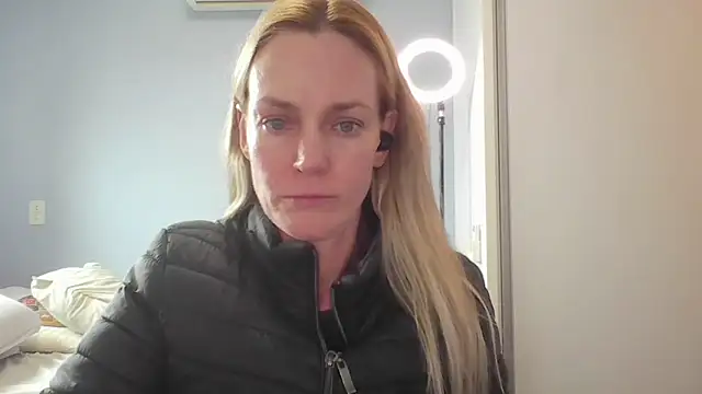 Snapshot of Annylove1 chatting on 22, 5, 2026 Annylove1 online show from 22, 5, 2026