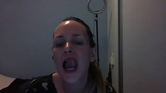 Annylove1 online show from 6, 11, 2025