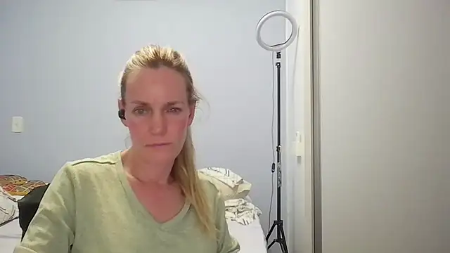 Annylove1 online show from 6, 3, 2026