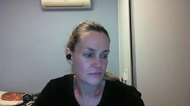 Annylove1 online show from 16, 9, 2025