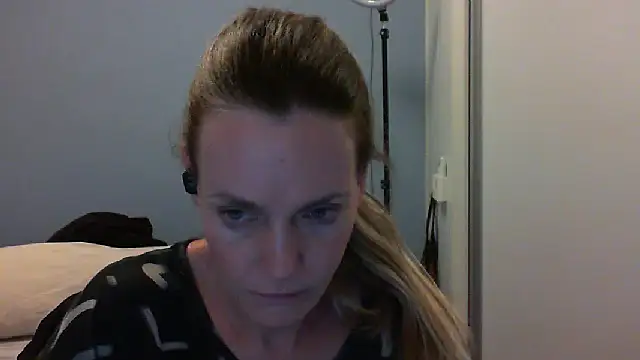 Annylove1 online show from 29, 10, 2025