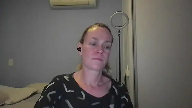 Annylove1 online show from 22, 12, 2025