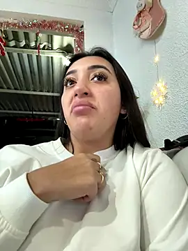 Hannahoff online show from 23, 12, 2025