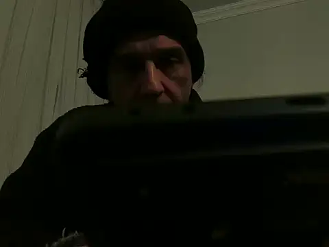 Snapshot of ALPHANDRE chatting on 9, 4, 2026 ALPHANDRE online show from 9, 4, 2026