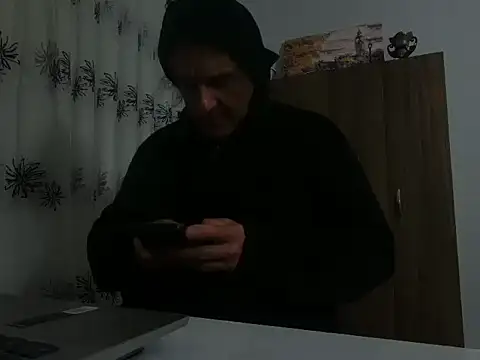 Snapshot of ALPHANDRE chatting on 28, 3, 2026 ALPHANDRE online show from 28, 3, 2026