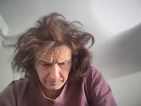 ALPHANDRE online show from 9, 10, 2025