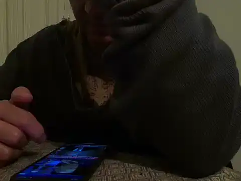 Snapshot of ALPHANDRE chatting on 31, 3, 2026 ALPHANDRE online show from 31, 3, 2026