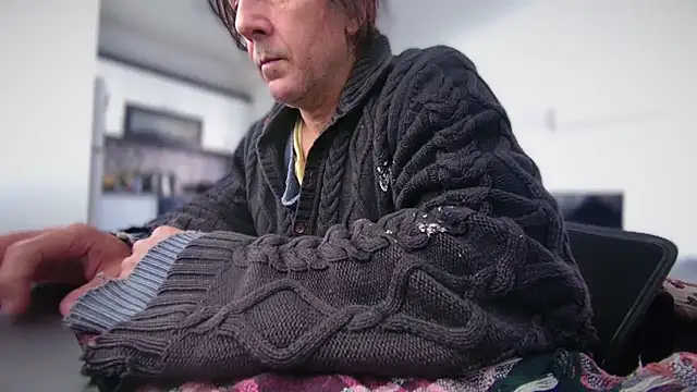 ALPHANDRE online show from 18, 12, 2025