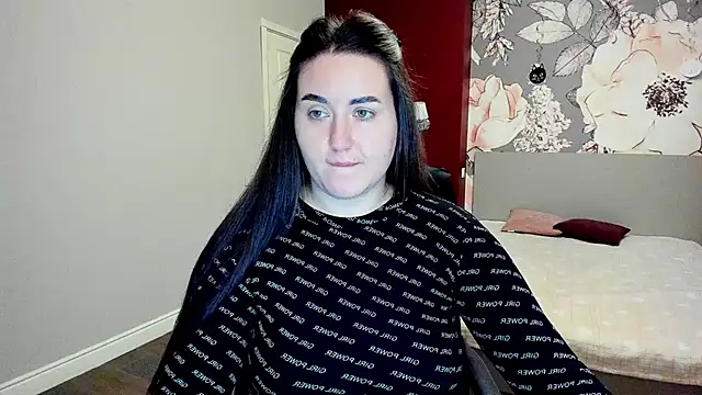 Roxie Bradley online show from 5, 2, 2026