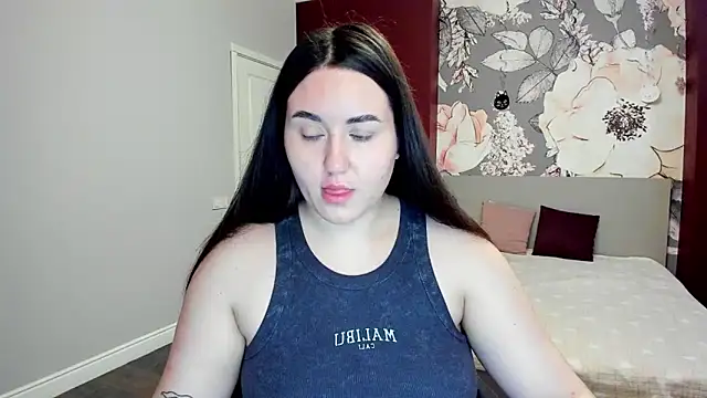 Roxie Bradley online show from 9, 2, 2026