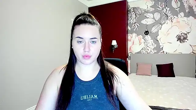 Roxie Bradley online show from 18, 2, 2026