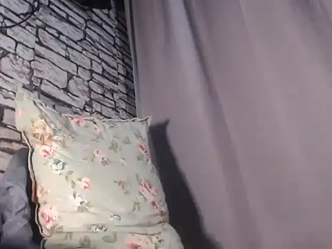 xlovercum online show from 6, 2, 2026