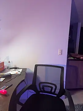 Im sophiie online show from 3, 10, 2025