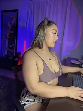 Im sophiie online show from 21, 10, 2025