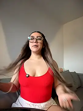 Snapshot of Im_sophiie chatting on 27, 6, 2026 Im sophiie online show from 27, 6, 2026