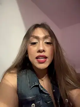 Im sophiie online show from 3, 4, 2026