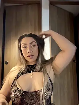 Im sophiie online show from 5, 2, 2026