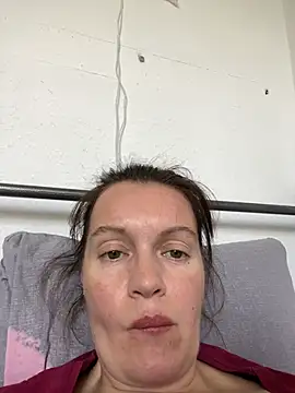 LoveNBloom online show from 30, 5, 2026
