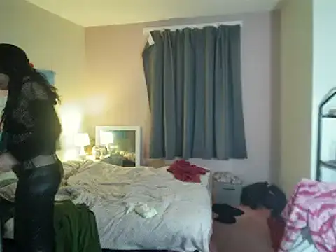 Kitty-Kat-Petersen online show from 11, 12, 2024