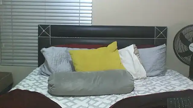 Rosehipsx76 online show from 3, 10, 2025